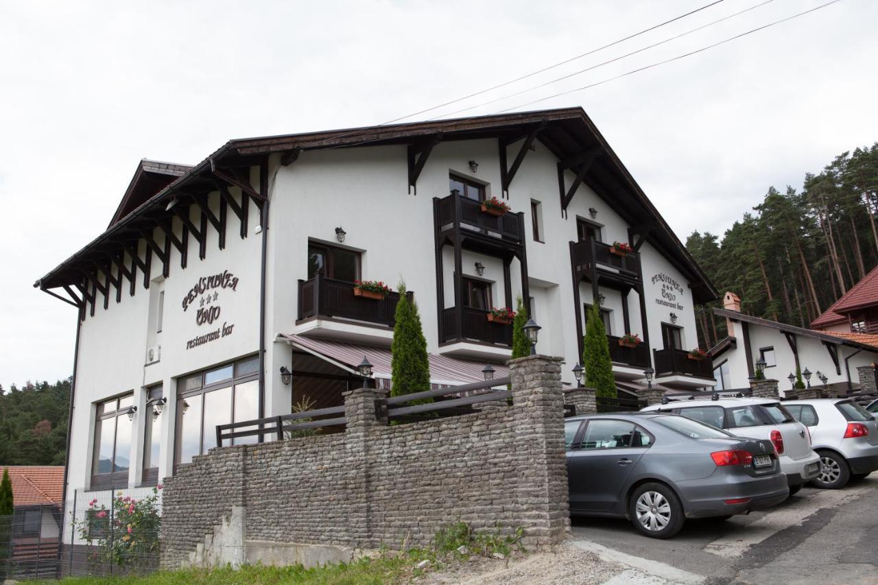 Pensiunea Unio Săcele Exterior foto